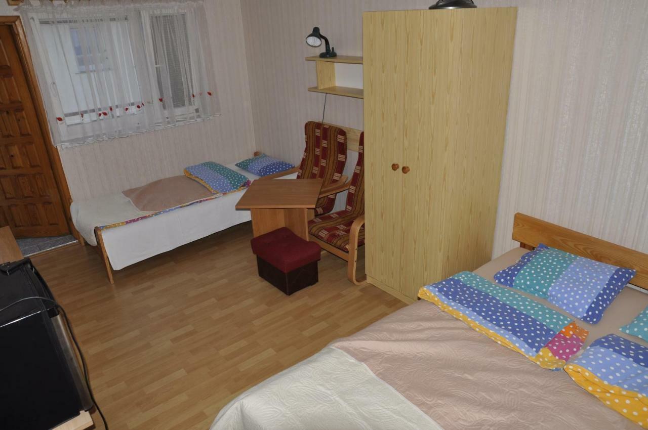 Dom Wczasowy Maja Dzwirzyno Exterior photo